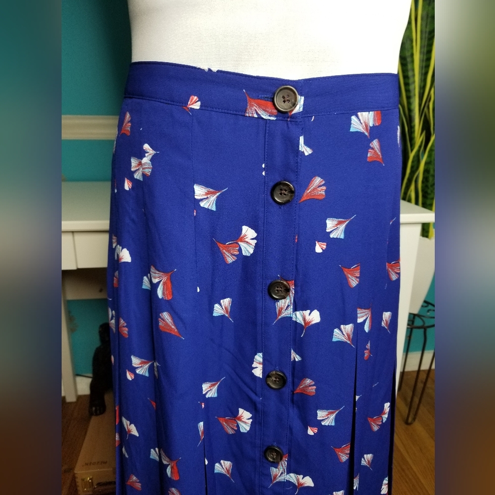 Banana Republic Blue Floral Button Front Skirt - Picture 6 of 12